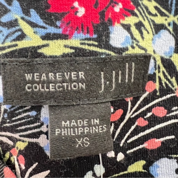 NEW! J. Jill WEARABLE COLLECTION Womens Smocked Dress Sz XS Stretchy Knit Drapy‎ - Picture 4 of 13